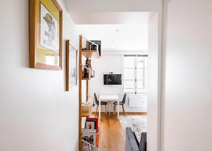 Ciseaux 4G - Saint Germain Des Pres - Best Location